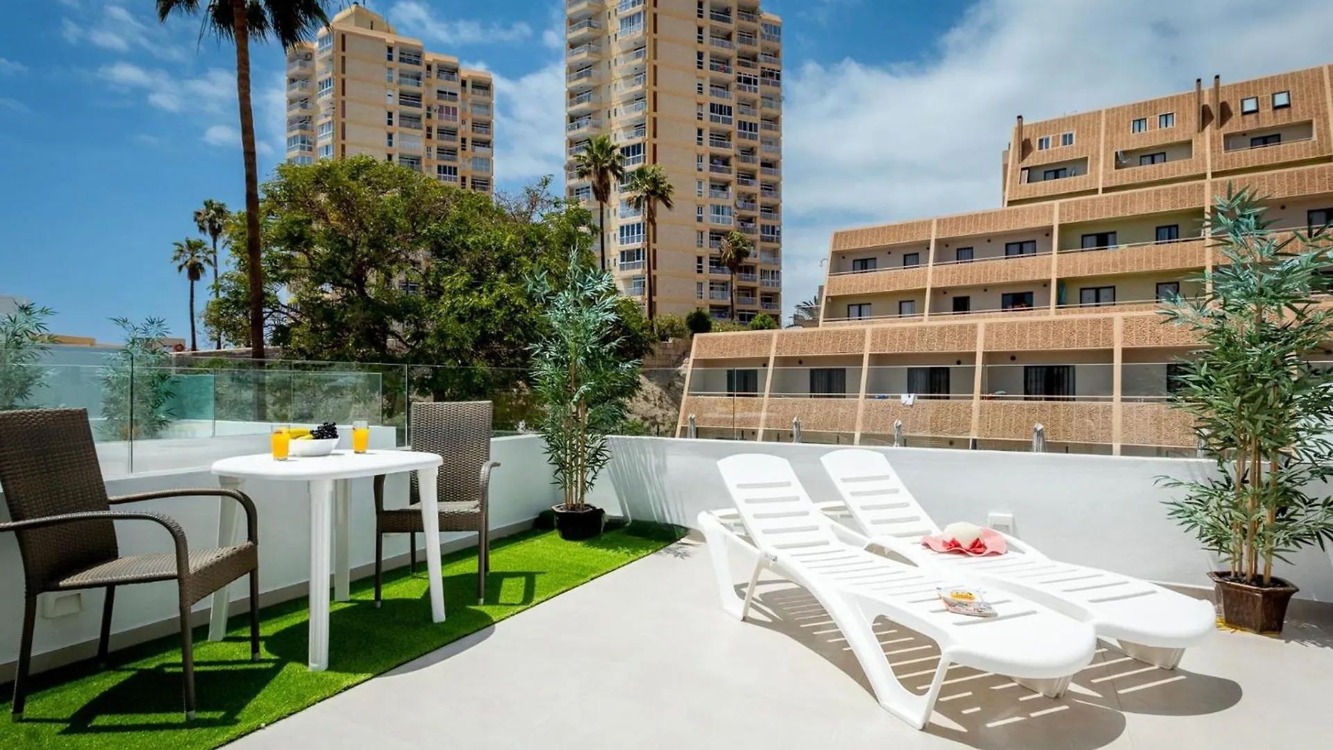 1 Charming Apartment In Las Americas Playa de las Américas 0*,